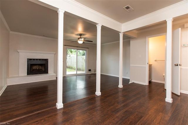 4644 Glanmire DR, Virginia Beach, VA 23456