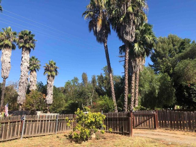 07 Camino Rainbow, Fallbrook, CA 92028