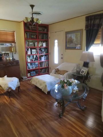 408 E Johnston Street, Rotan, TX 79546