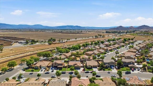 781 Amherst, San Jacinto, CA 92582