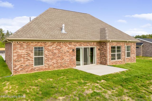 3035 Masters Dr, Floyds Knobs, IN 47119