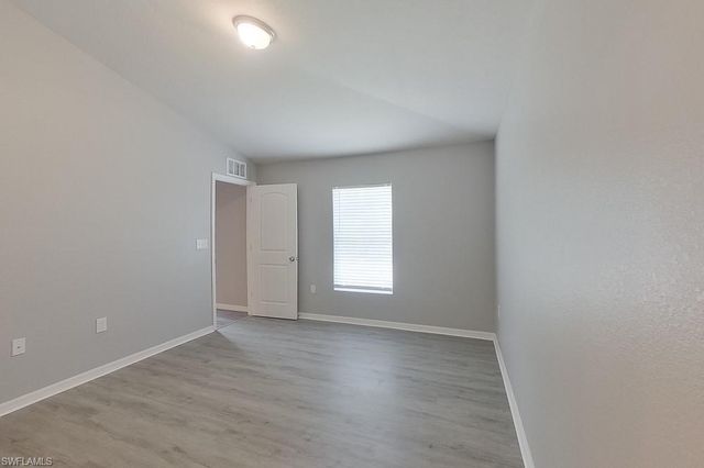 9113 Aegean CIR, Lehigh Acres, FL 33936
