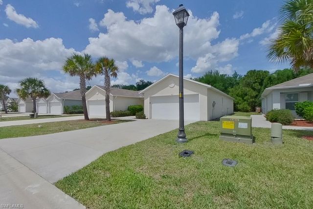 9113 Aegean CIR, Lehigh Acres, FL 33936