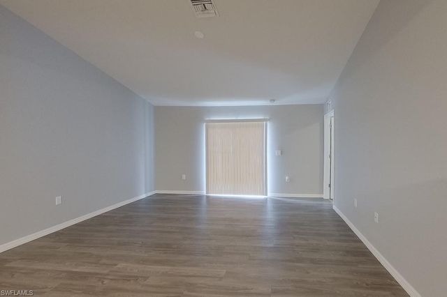 9113 Aegean CIR, Lehigh Acres, FL 33936