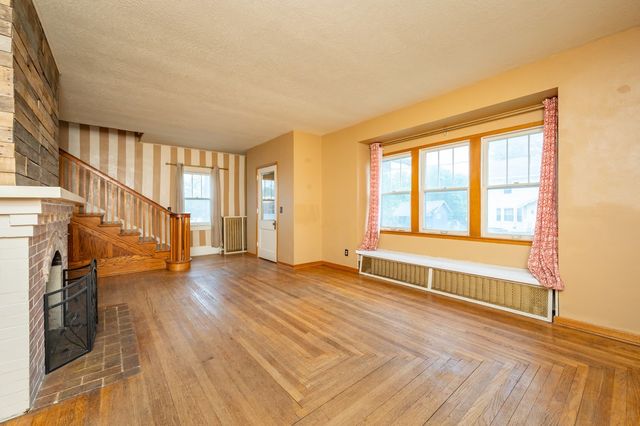 116 W Grant Street, Osceola, IA 50213