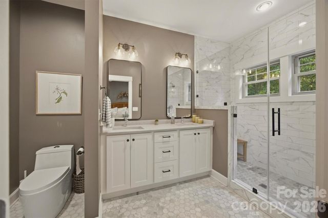 124 Beechmont Drive, Morganton, NC 28655