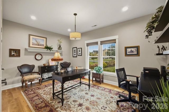 124 Beechmont Drive, Morganton, NC 28655