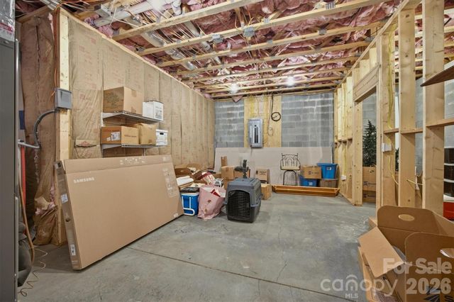124 Beechmont Drive, Morganton, NC 28655
