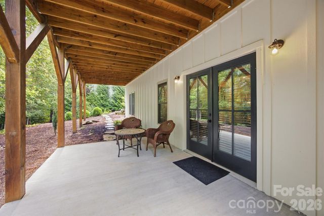 124 Beechmont Drive, Morganton, NC 28655