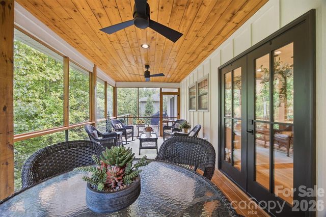 124 Beechmont Drive, Morganton, NC 28655