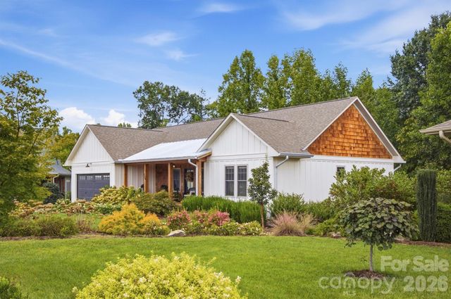 124 Beechmont Drive, Morganton, NC 28655