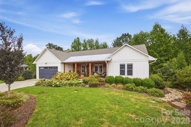 124 Beechmont Drive, Morganton, NC 28655