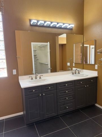 2939 Matese Drive, Henderson, NV 89052
