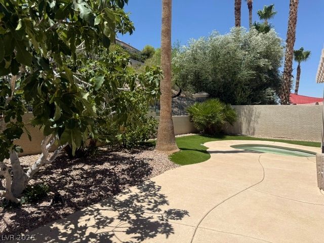 2939 Matese Drive, Henderson, NV 89052