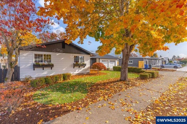 4586 46th Av NE, Salem, OR 97305