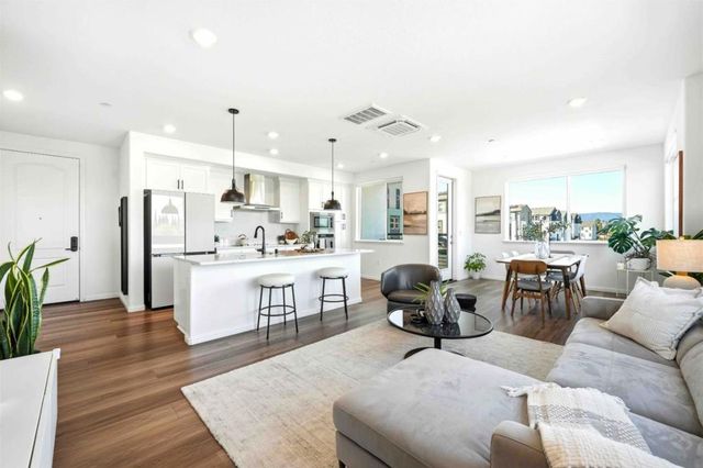 3207 Mallard Court 301, San Jose, CA 95117