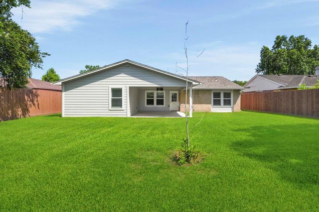 3714 Townes Forest Road, Friendswood, TX 77546