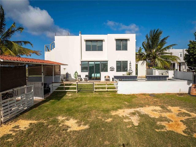 1893 AVENIDA MANUELA LAMELA ABREU, Isabela, PR 00662