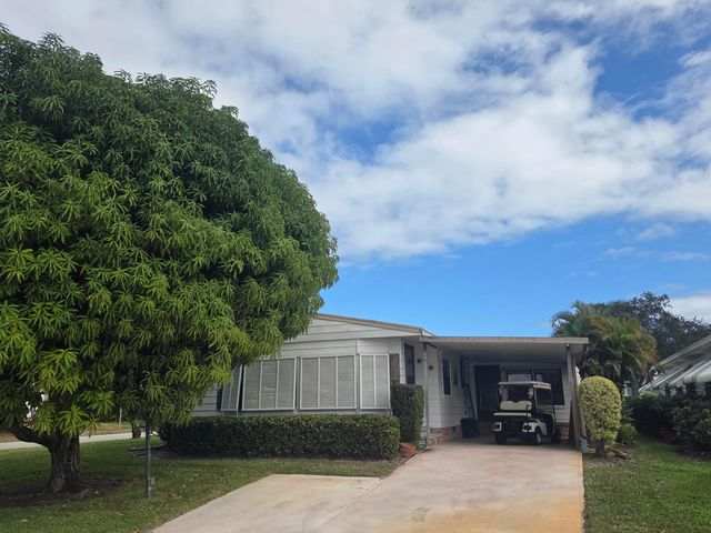 7761 SE Shenandoah Drive, Hobe Sound, FL 33455