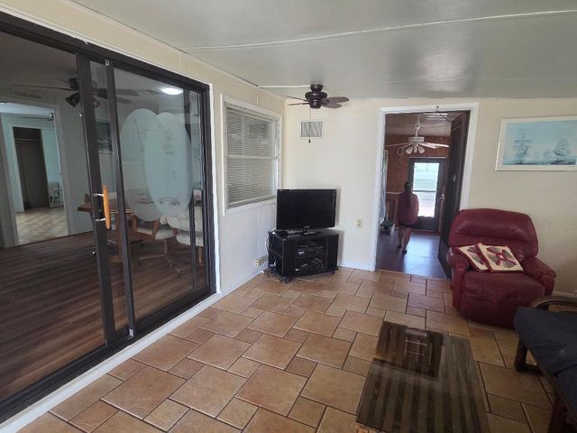 7761 SE Shenandoah Drive, Hobe Sound, FL 33455