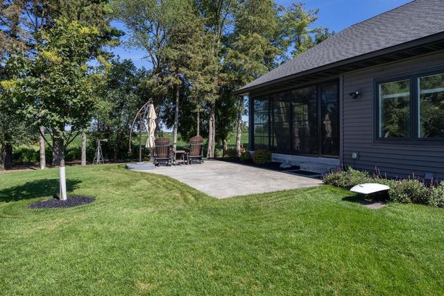 3633 Walters Way, Janesville, WI 53546