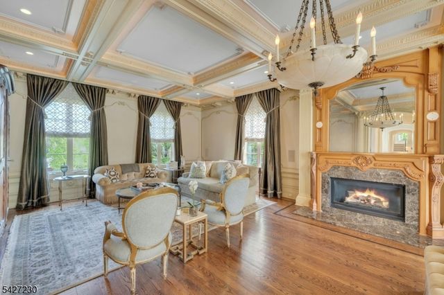 501 Timberline Dr, Franklin Lakes Boro, NJ 07417