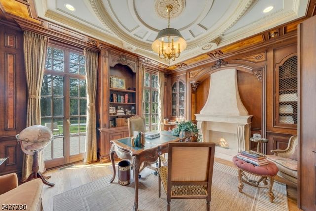 501 Timberline Dr, Franklin Lakes Boro, NJ 07417