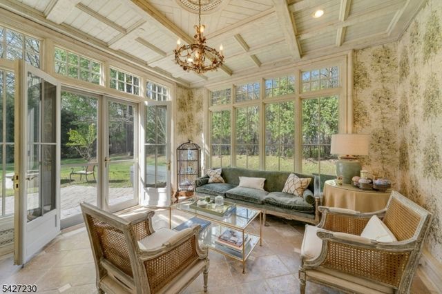 501 Timberline Dr, Franklin Lakes Boro, NJ 07417