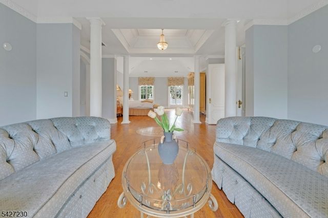 501 Timberline Dr, Franklin Lakes Boro, NJ 07417
