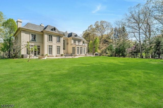 501 Timberline Dr, Franklin Lakes Boro, NJ 07417