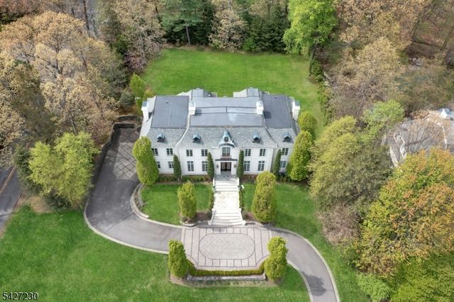 501 Timberline Dr, Franklin Lakes Boro, NJ 07417