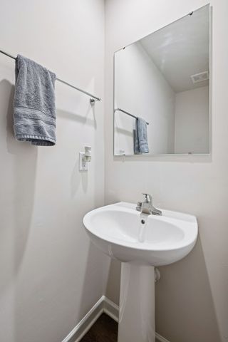 325 Heritage Ave, Gallatin, TN 37066