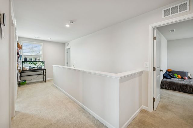 325 Heritage Ave, Gallatin, TN 37066