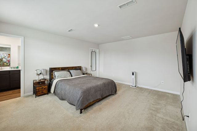 325 Heritage Ave, Gallatin, TN 37066