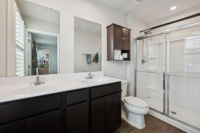 325 Heritage Ave, Gallatin, TN 37066