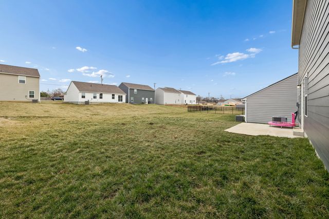 325 Heritage Ave, Gallatin, TN 37066