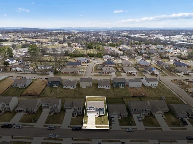 325 Heritage Ave, Gallatin, TN 37066