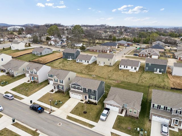 325 Heritage Ave, Gallatin, TN 37066