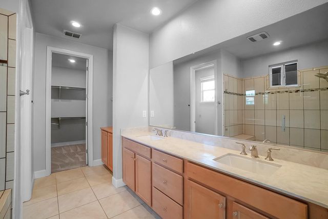 8647 Mahonia Dr, El Dorado Hills, CA 95762