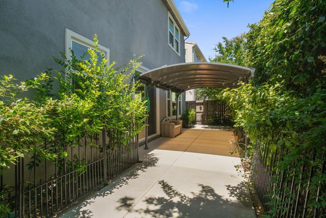 8647 Mahonia Dr, El Dorado Hills, CA 95762