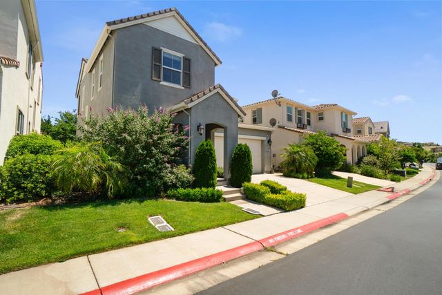 8647 Mahonia Dr, El Dorado Hills, CA 95762