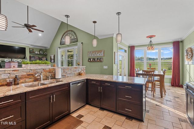 4085 Old Stage Road, Chuckey, TN 37641