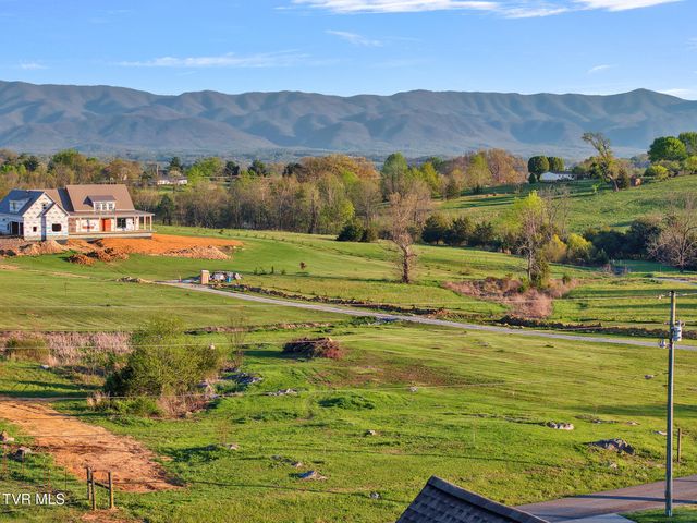 4085 Old Stage Road, Chuckey, TN 37641