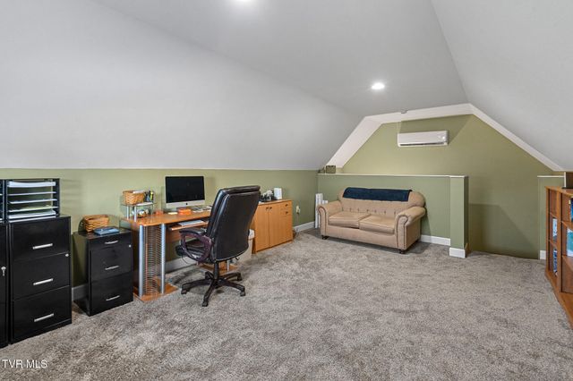 4085 Old Stage Road, Chuckey, TN 37641