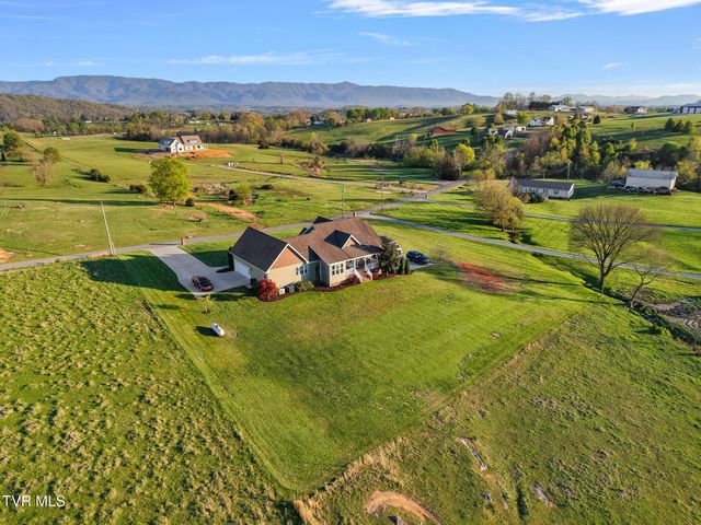 4085 Old Stage Road, Chuckey, TN 37641