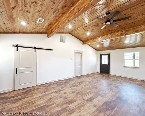 110 Hall Lane, Pocola, OK 74902