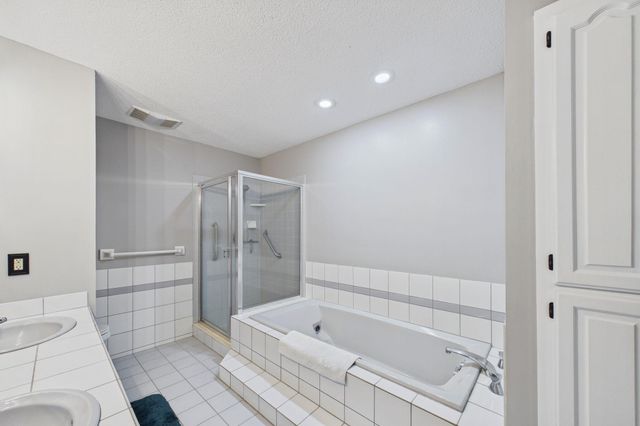 3680 Widgeon Way, Eagan, MN 55123