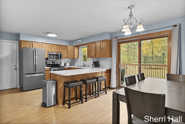 11632 Woodgate Drive, Grand Rapids, MI 49534