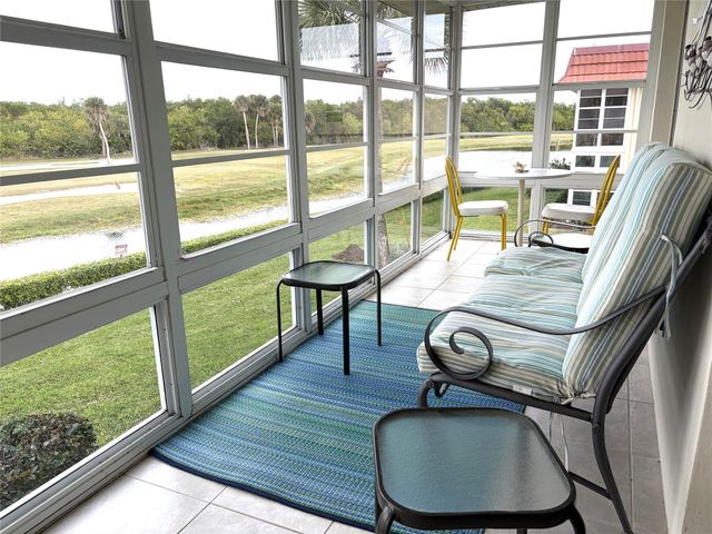 73 Royal Oak Court 206, Vero Beach, FL 32962