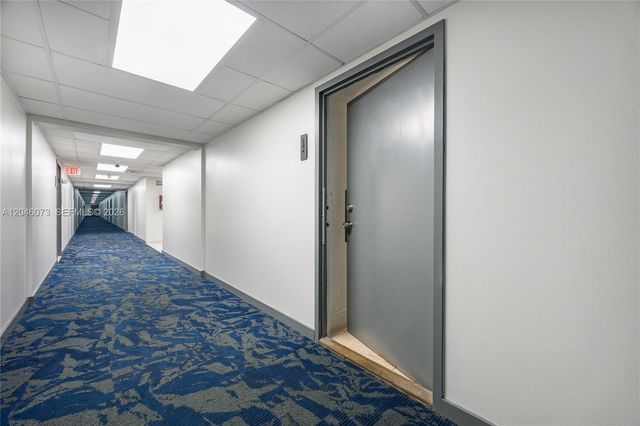 701 Three Islands Blvd 206, Hallandale Beach, FL 33009
